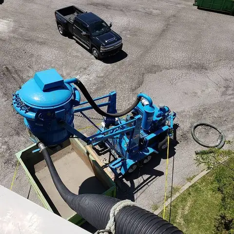 Gravel and ballast cleared from a Barrie commercial roof